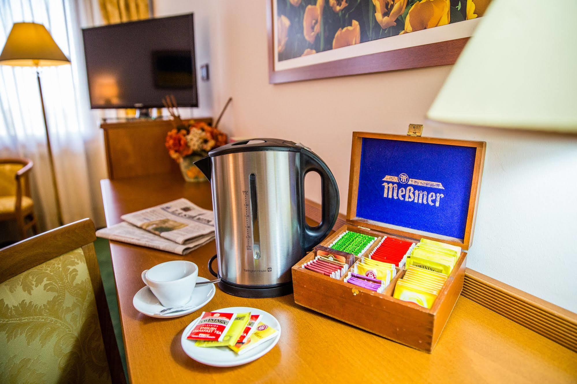 Hotel Galant Venaria Reale Bagian luar foto